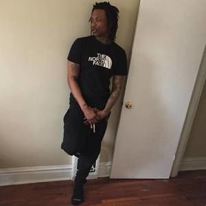 Meet your Posher, Kenneth